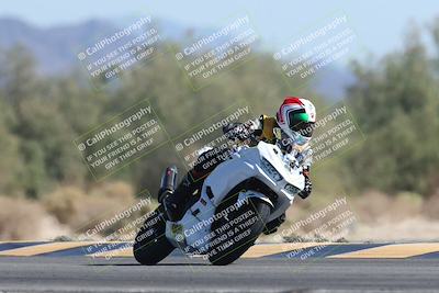 media/Oct-25-2025-Race Pace (Sat) [[47cce5476f]]/Non Verified (1st 20 Minutes of Every Hour)/6-Turn 7 (1pm)/